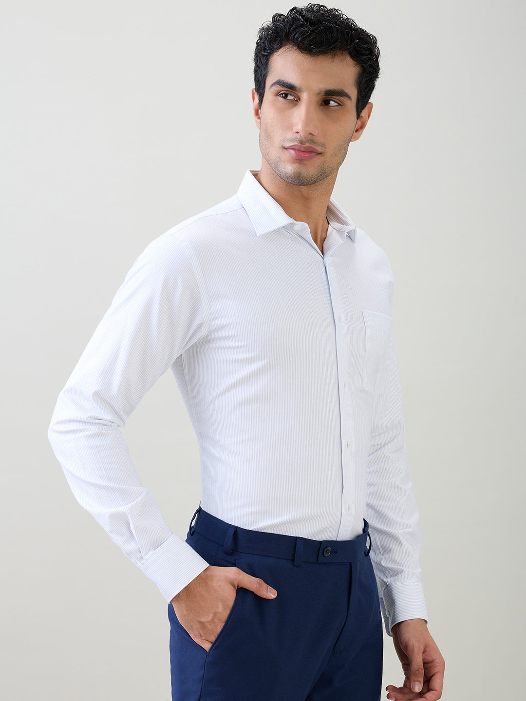 Park Avenue Men White Stripe Slim Fit Cotton Full Sleeve Formal Shirt