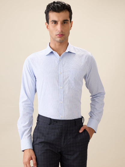 Park Avenue Men Blue Checks Slim Fit Cotton Blend Full Sleeve Formal Shirt