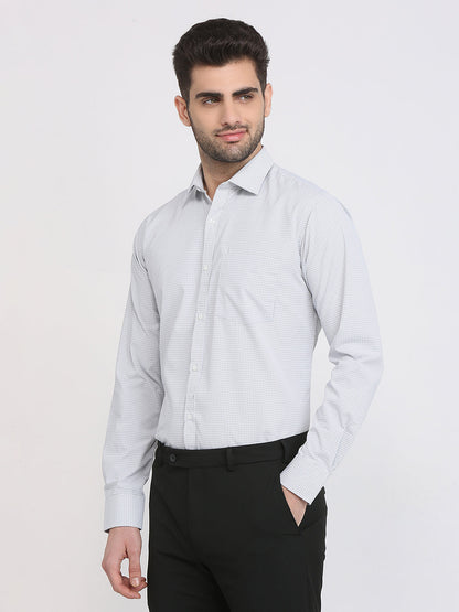 Park Avenue Men Grey Checks Slim Fit Cotton Blend Formal Shirt