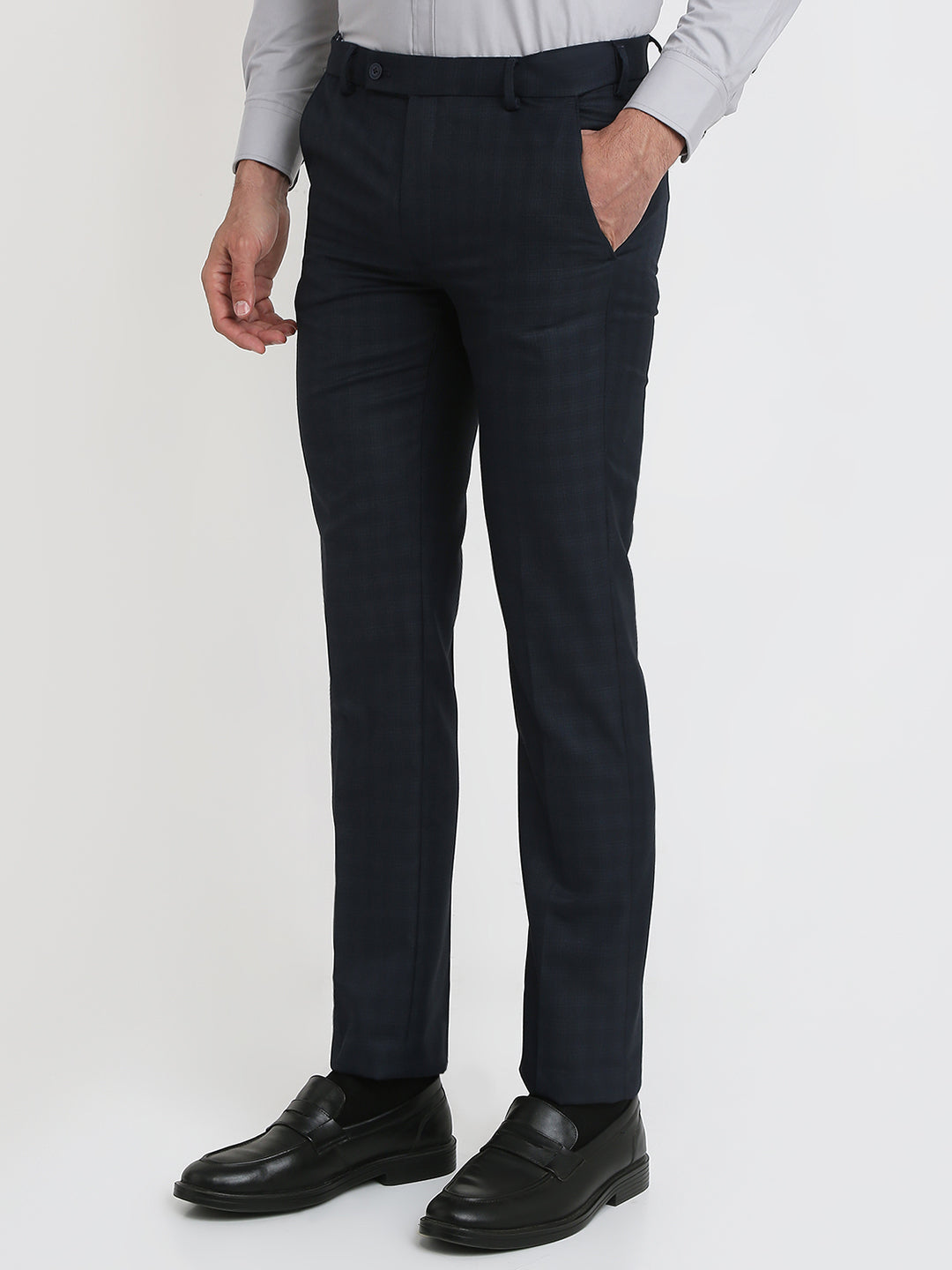 Park Avenue Men Blue Checks Slim Fit Polyester Blend Trouser