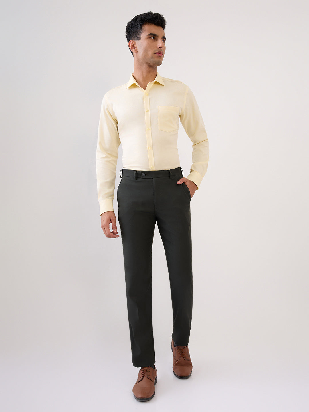 Park Avenue Men Green Structure Slim Fit Polyester Blend Trouser