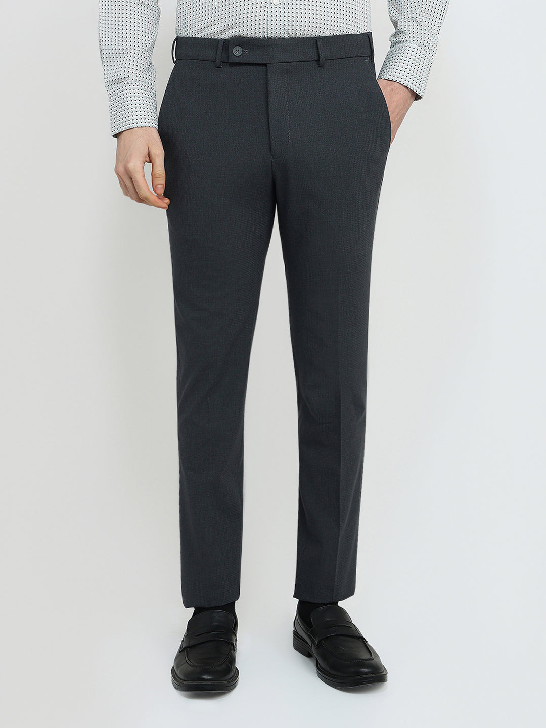 Park Avenue Men Grey Checks Slim Fit Polyester Blend Trouser