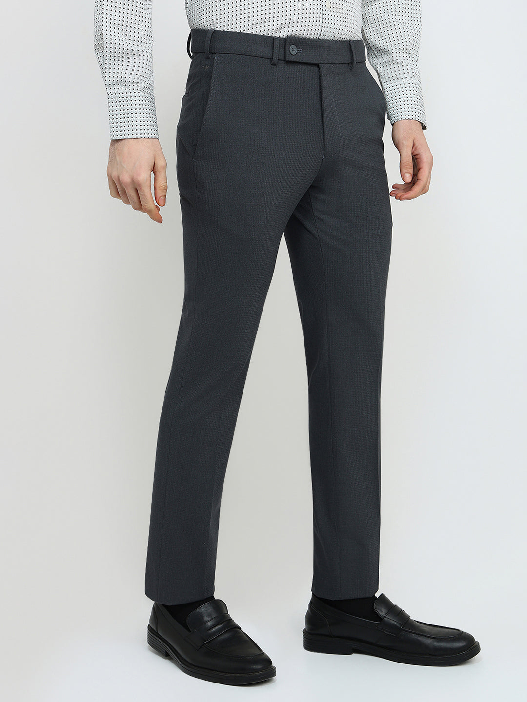 Park Avenue Men Grey Checks Slim Fit Polyester Blend Trouser