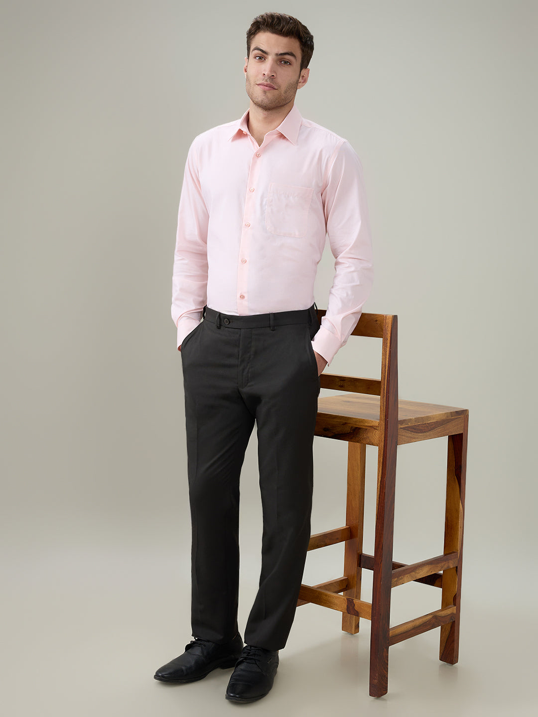 Park Avenue Men Brown Dobby Slim Fit Polyester Blend Trouser