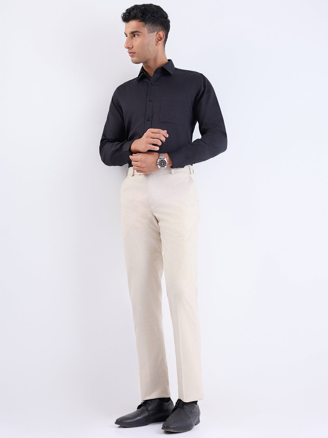 Park Avenue Men Brown Structure Smart Fit Polyester Blend Trouser