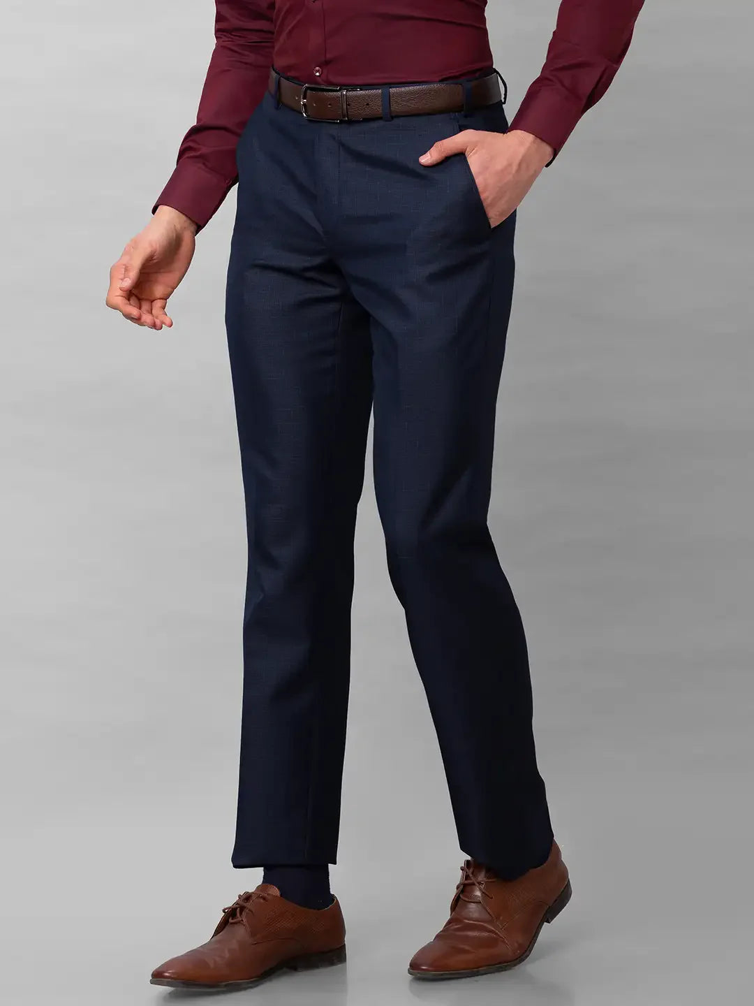 Park Avenue Men Blue Structure Smart Fit Polyester Blend Trousers