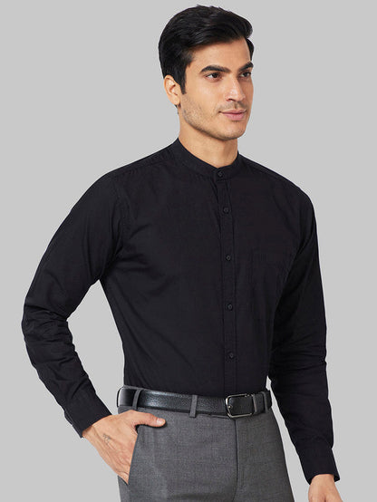 Raymond Black Solid Slim Fit Full Sleeve Cotton Shirt