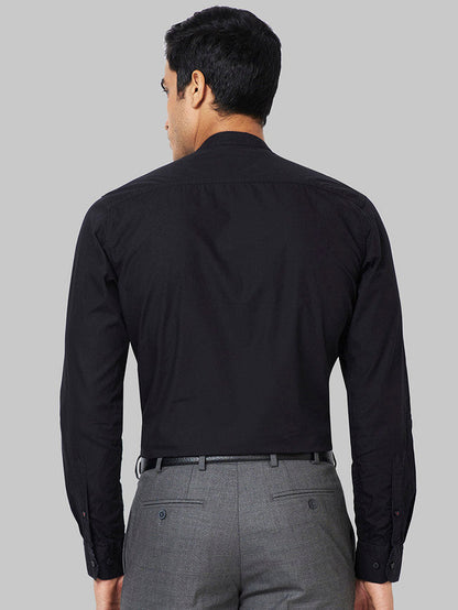Raymond Black Solid Slim Fit Full Sleeve Cotton Shirt