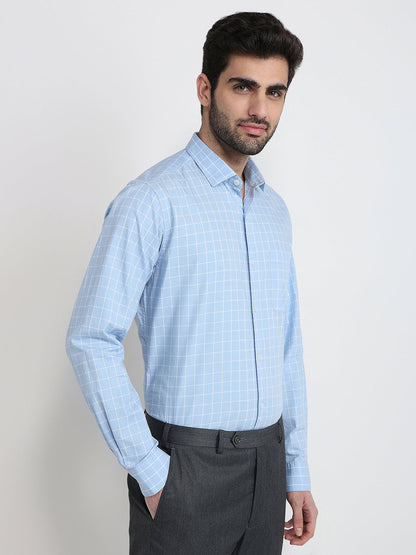 Raymond Men Blue Checks Slim Fit Cotton Full Sleeve Cut Away Collar Casual Shirt