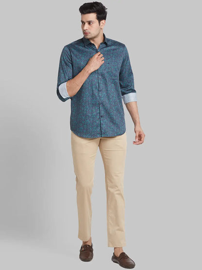 Men Fawn Slim Fit Solid Cotton Blend Trouser