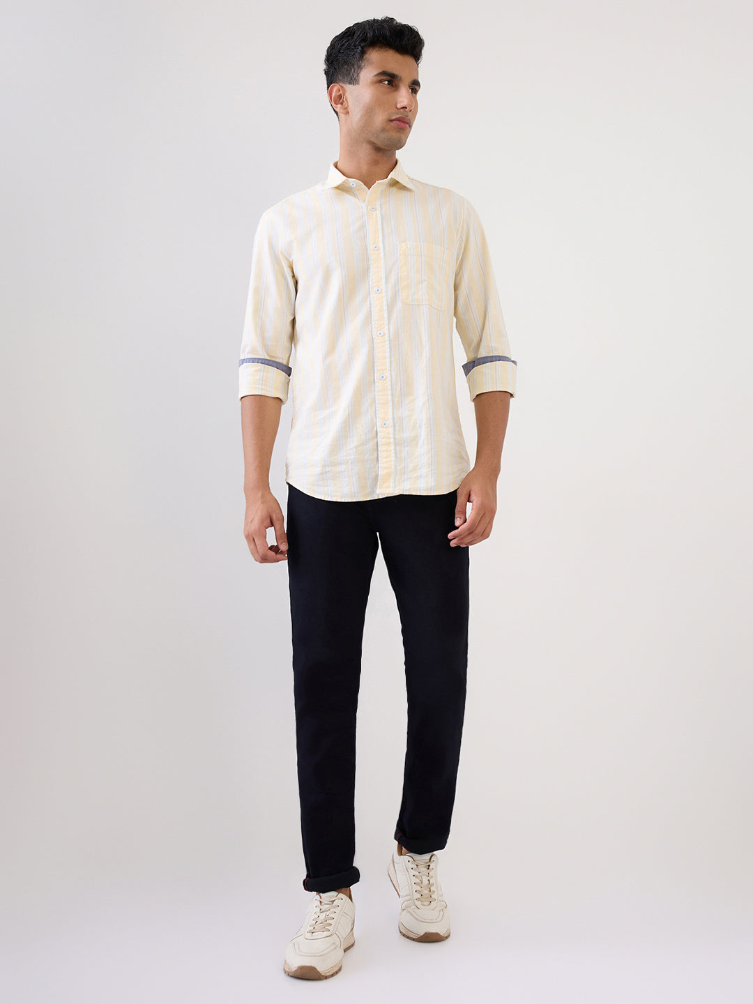 Raymond Men Blue Solid Slim Fit Cotton Blend Jeans