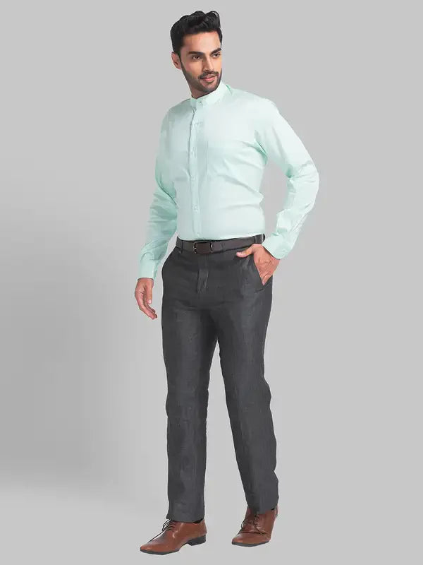 Men Green Contemporary Fit Solid Polyester Blend Full Sleeve Shirts