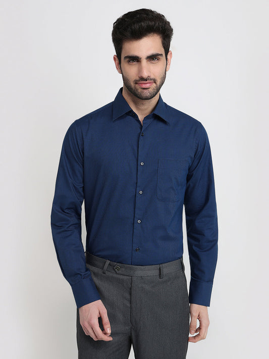 Raymond Men Blue Structure Slim Fit Cotton Full Sleeve Formal Shirt