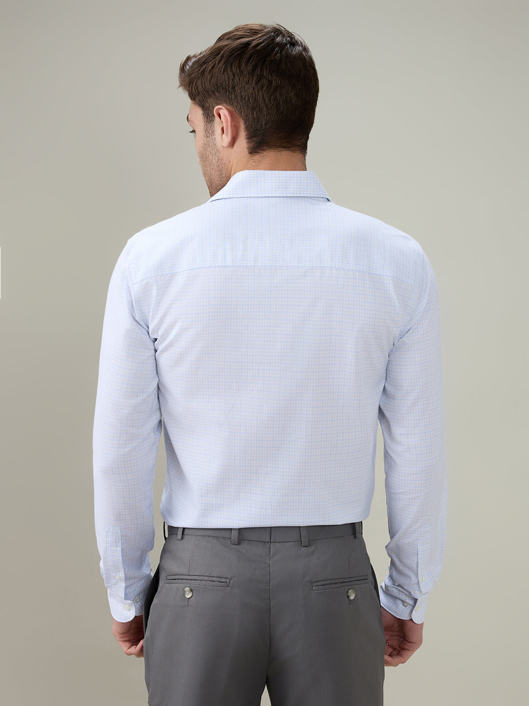 Raymond Men Blue Checks Contemporary Fit Cotton Full Sleeve Formal Shirt