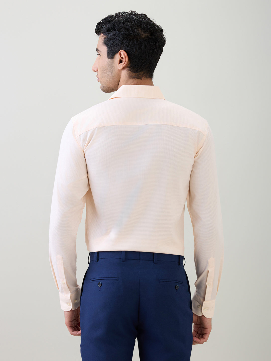 Raymond Men Brown Structure Contemporary Fit Cotton Full Sleeve Cut Away Collar Formal Shirt