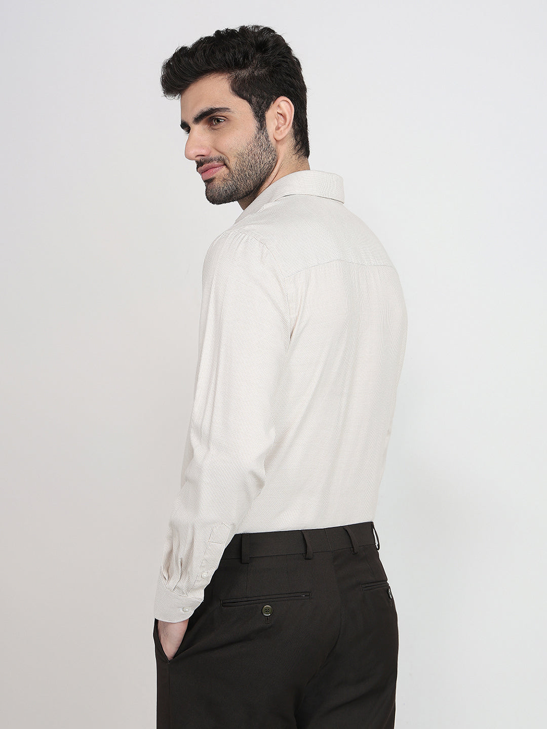 Raymond Men Yellow Structure Contemporary Fit Bamboo Blend Full Sleeve Formal Shirt