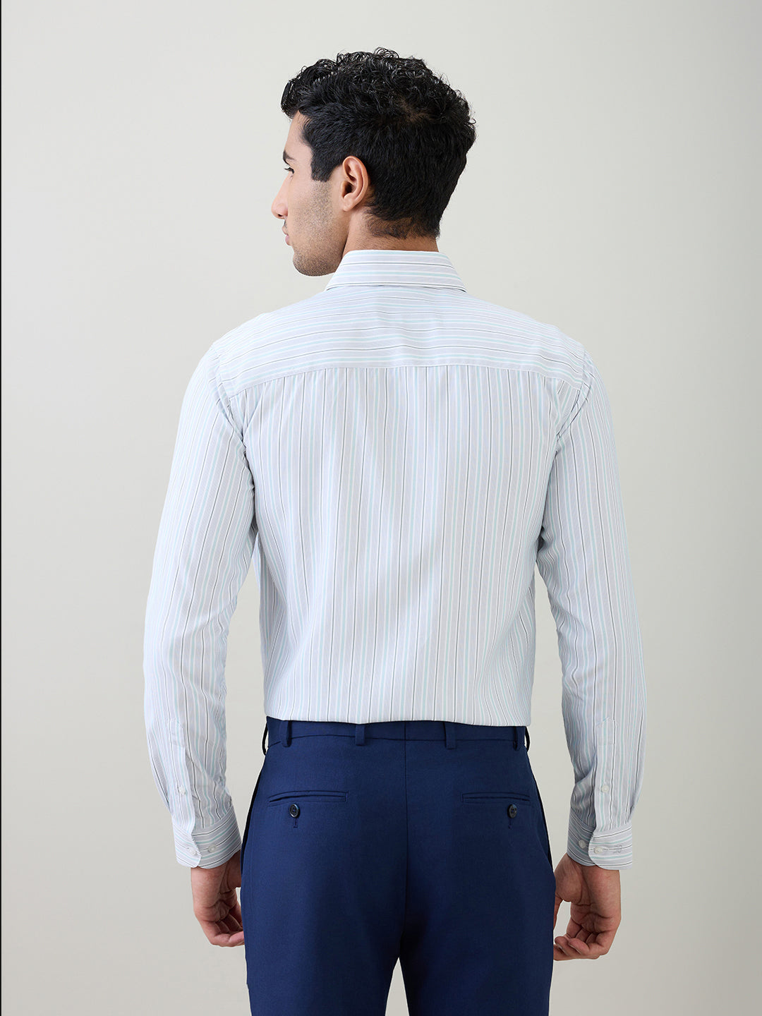 Raymond Men Grey Stripe Contemporary Fit Bamboo Blend Full Sleeve Formal Shirt