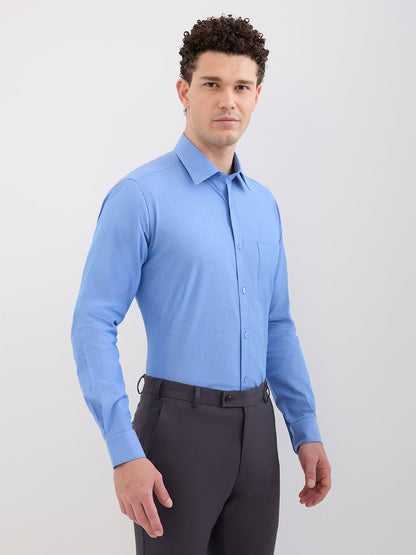Raymond Men Blue Solid Slim Fit Cotton Formal Shirt