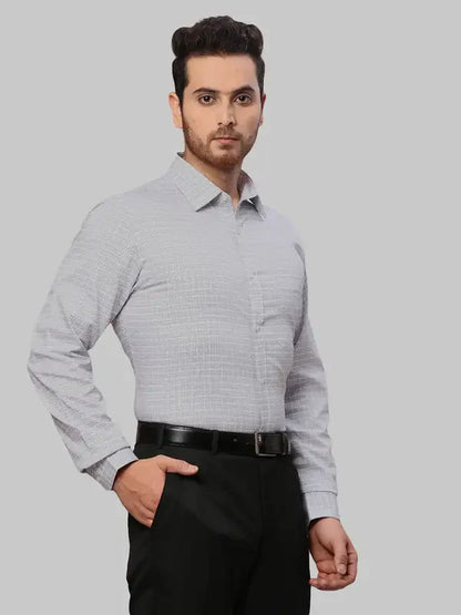Men White Slim Fit Checks Cotton Shirts