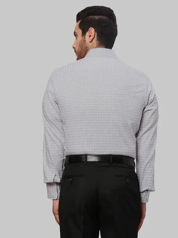 Men White Slim Fit Checks Cotton Shirts