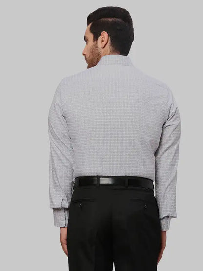 Men White Slim Fit Checks Cotton Shirts