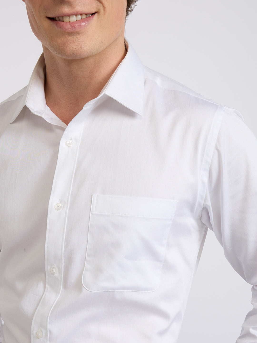 Raymond Men White Solid Slim Fit Cotton Blend Shirt