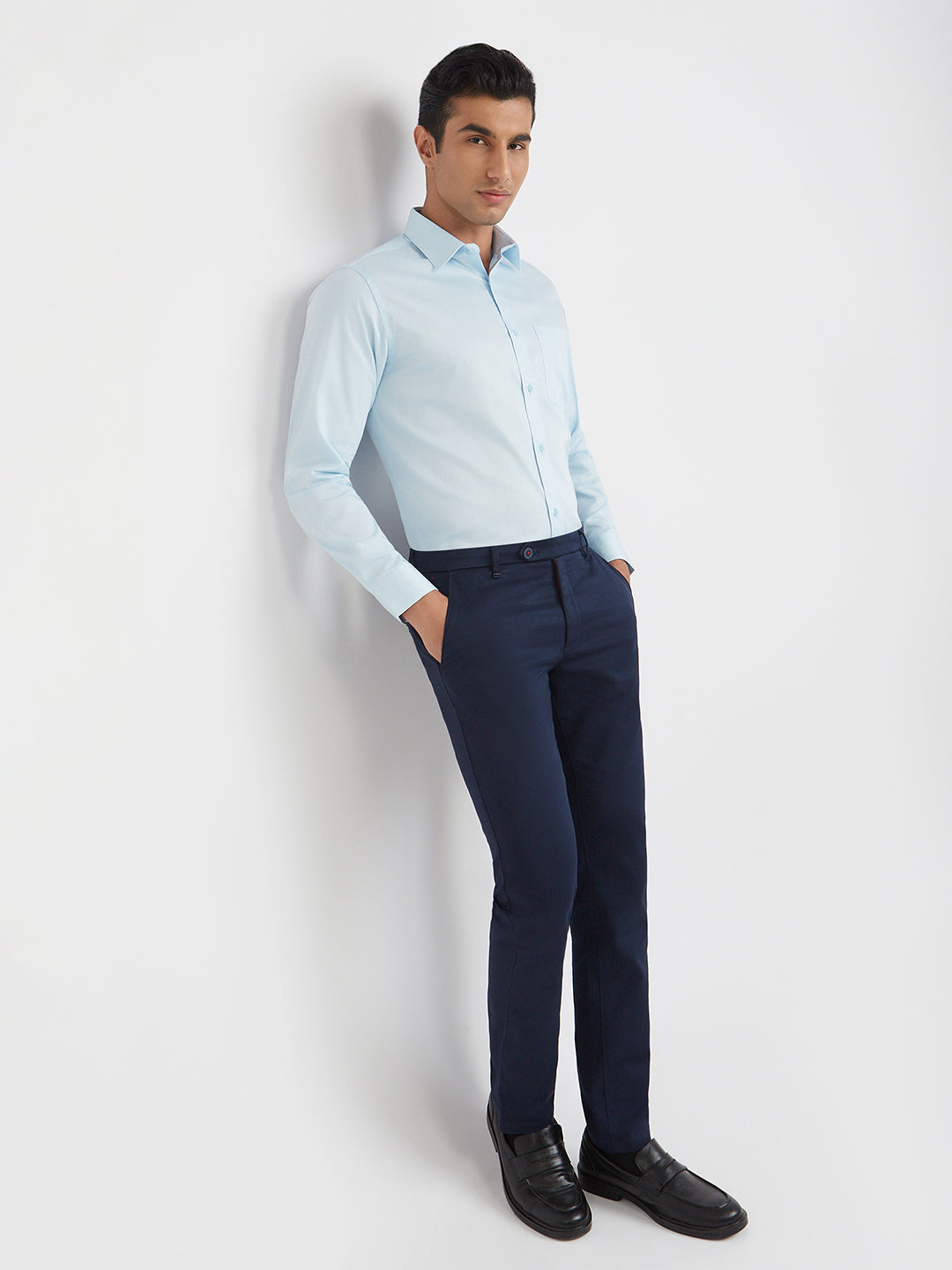 Raymond Blue Solid Slim Fit Full Sleeve Cotton Shirt