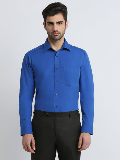 Raymond Men Blue Solid Slim Fit Cotton Formal Shirt