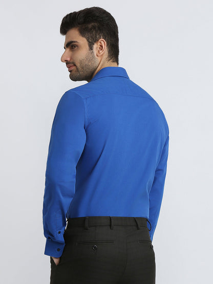 Raymond Men Blue Solid Slim Fit Cotton Formal Shirt