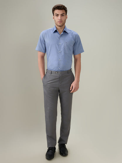 Raymond Men Blue Solid Chambray Regular Fit Cotton Half Sleeve Formal Shirt