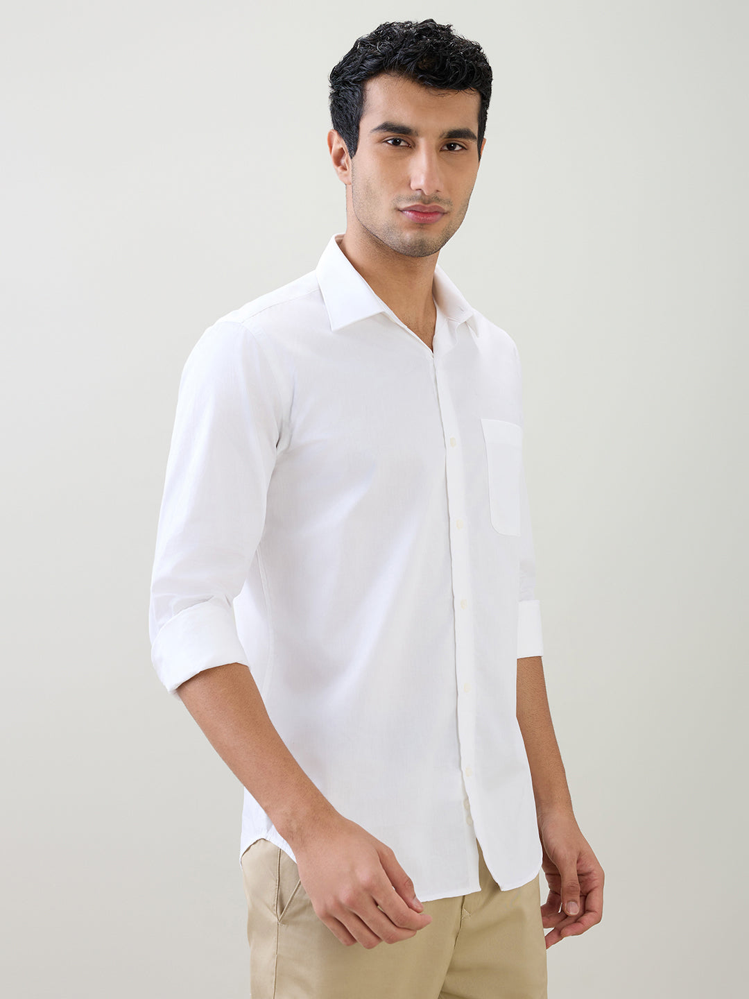 Raymond Men White Solid Regular Fit Cotton Full Sleeve Formal Shirt