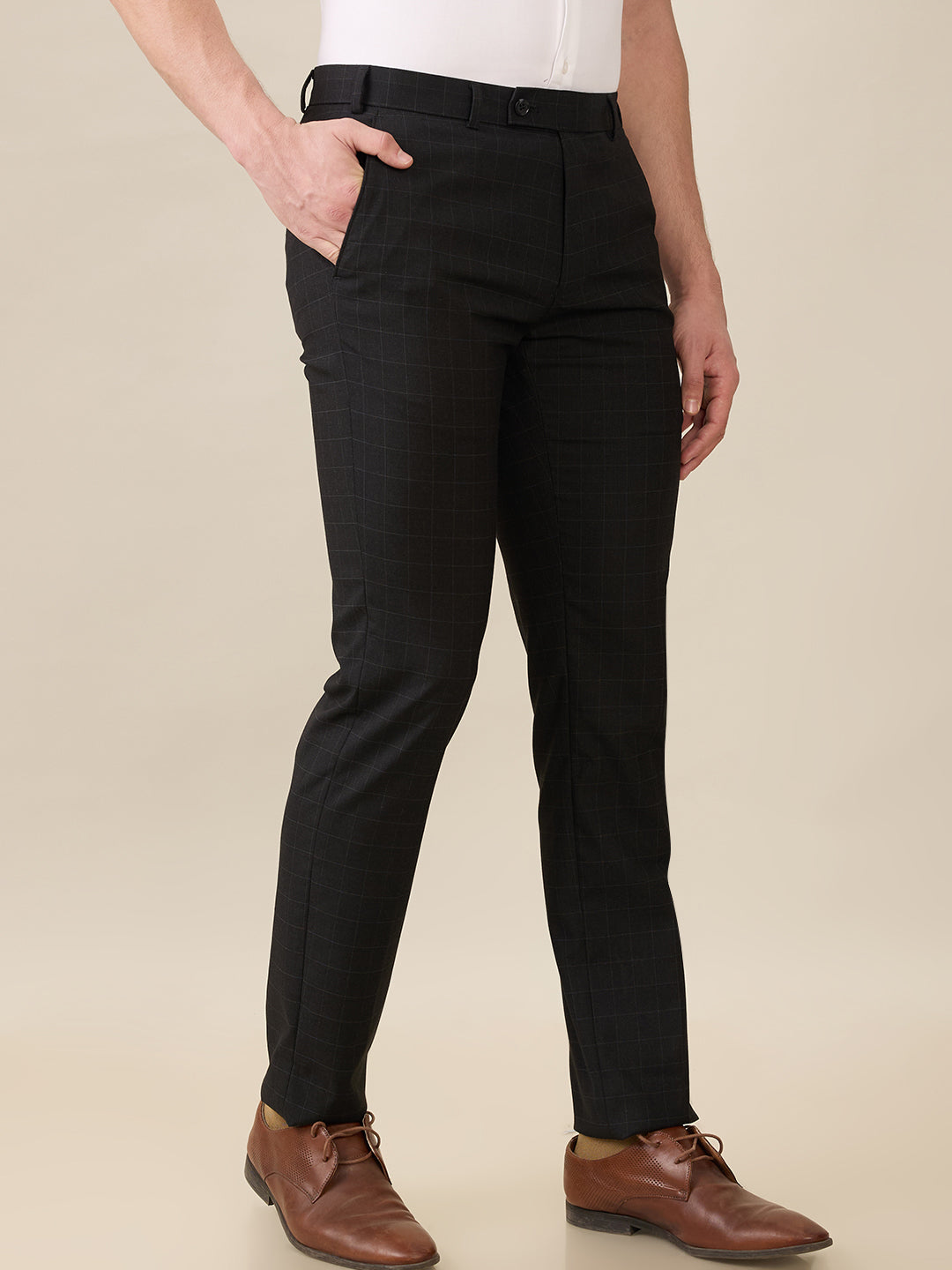 Raymond Men Black Checks Slim Fit Polyester Blend Trouser