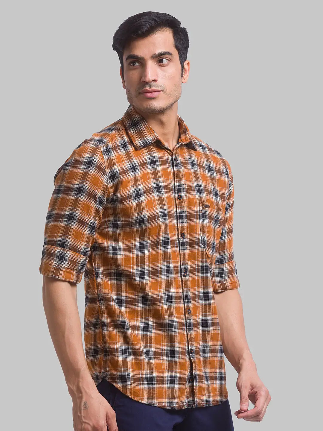 Men Brown Slim Fit Checks Cotton Full Sleeve Shirts