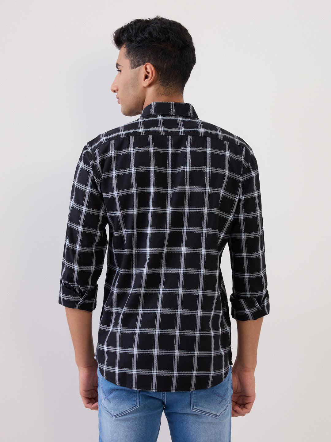 Parx Men Black Checks Slim Fit Cotton Full Sleeve Casual Shirt