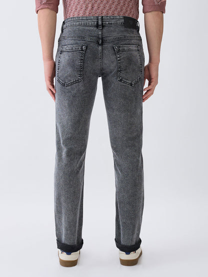 Parx Men Black Twill Low Rise Tapered Fit Cotton Blend Jeans