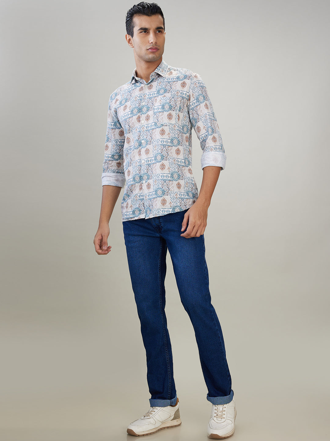 Parx Men Blue Twill Slim Tapered Fit Cotton Blend Jeans