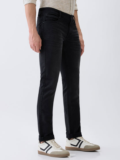 Parx Men Black Knitted Low Rise Tapered Fit Cotton Blend Jeans