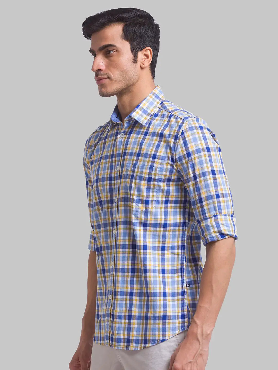 Parx Men Blue Checks Slim Fit Cotton Casual Shirt
