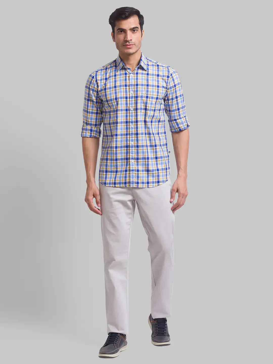 Parx Men Blue Checks Slim Fit Cotton Casual Shirt