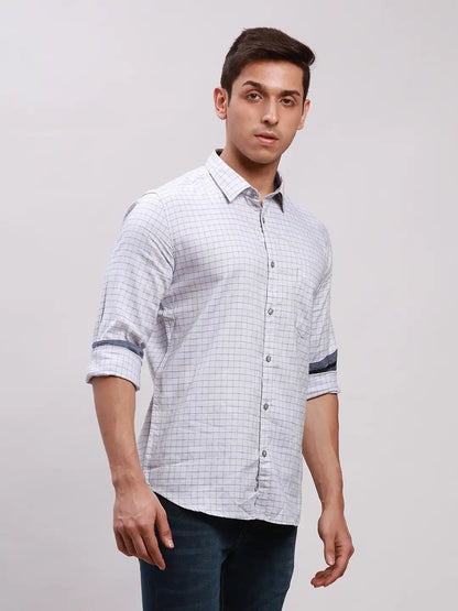 Men Grey Slim Fit Checks Cotton Full Sleeve Cut Away Collar Shirts