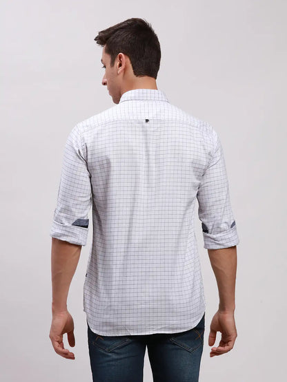 Men Grey Slim Fit Checks Cotton Full Sleeve Cut Away Collar Shirts