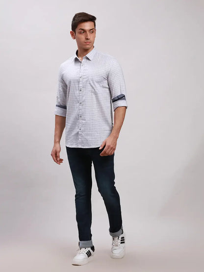 Men Grey Slim Fit Checks Cotton Full Sleeve Cut Away Collar Shirts