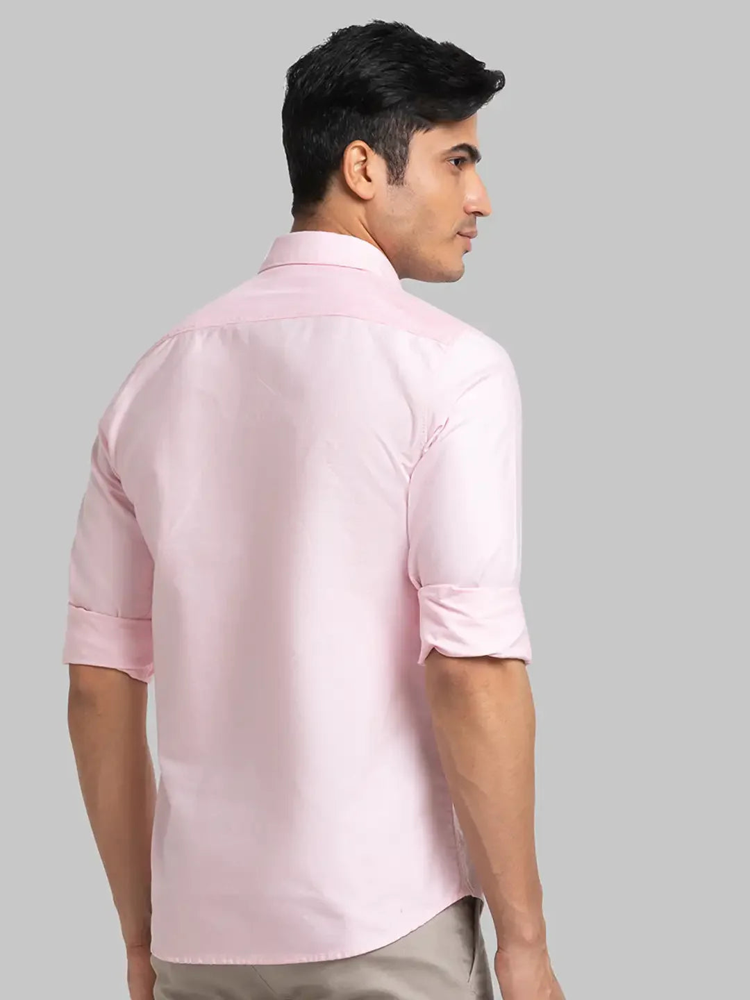 Parx Men Pink Solid Slim Fit Cotton Casual Shirt