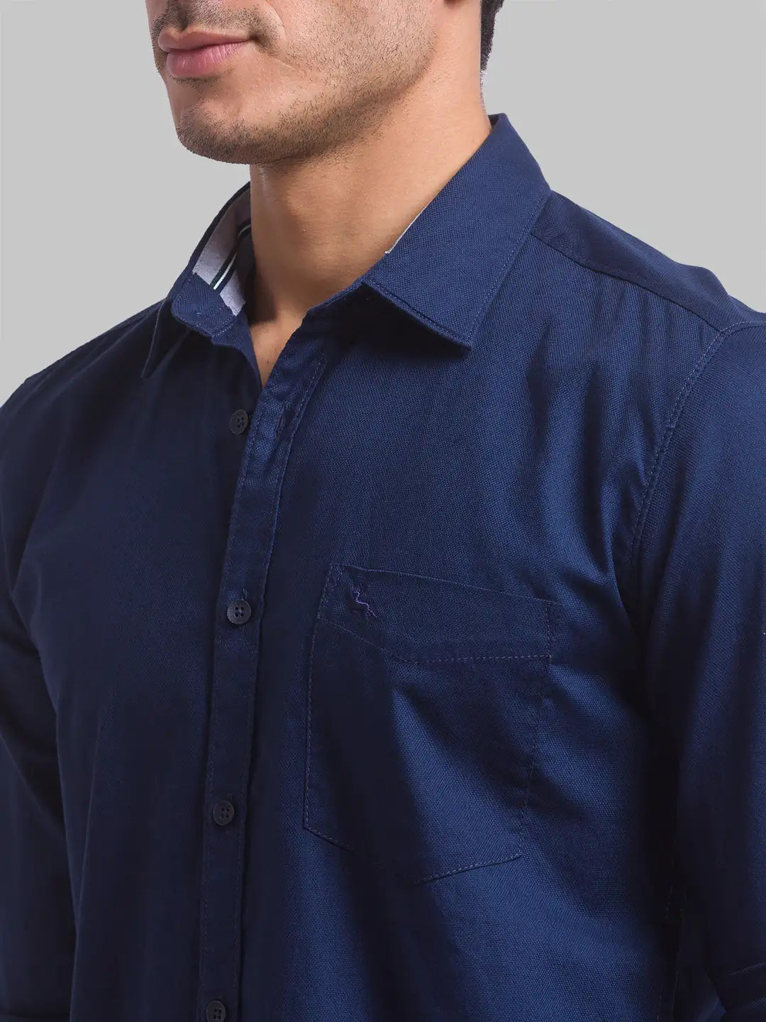 Men Blue Slim Fit Solid Cotton Full Sleeve Shirts