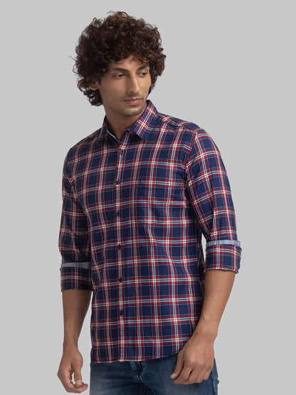 Parx Men Blue Checks Slim Fit Cotton Full Sleeve Cutaway Collar Shirt