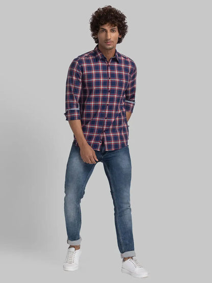 Parx Men Blue Checks Slim Fit Cotton Full Sleeve Cutaway Collar Shirt
