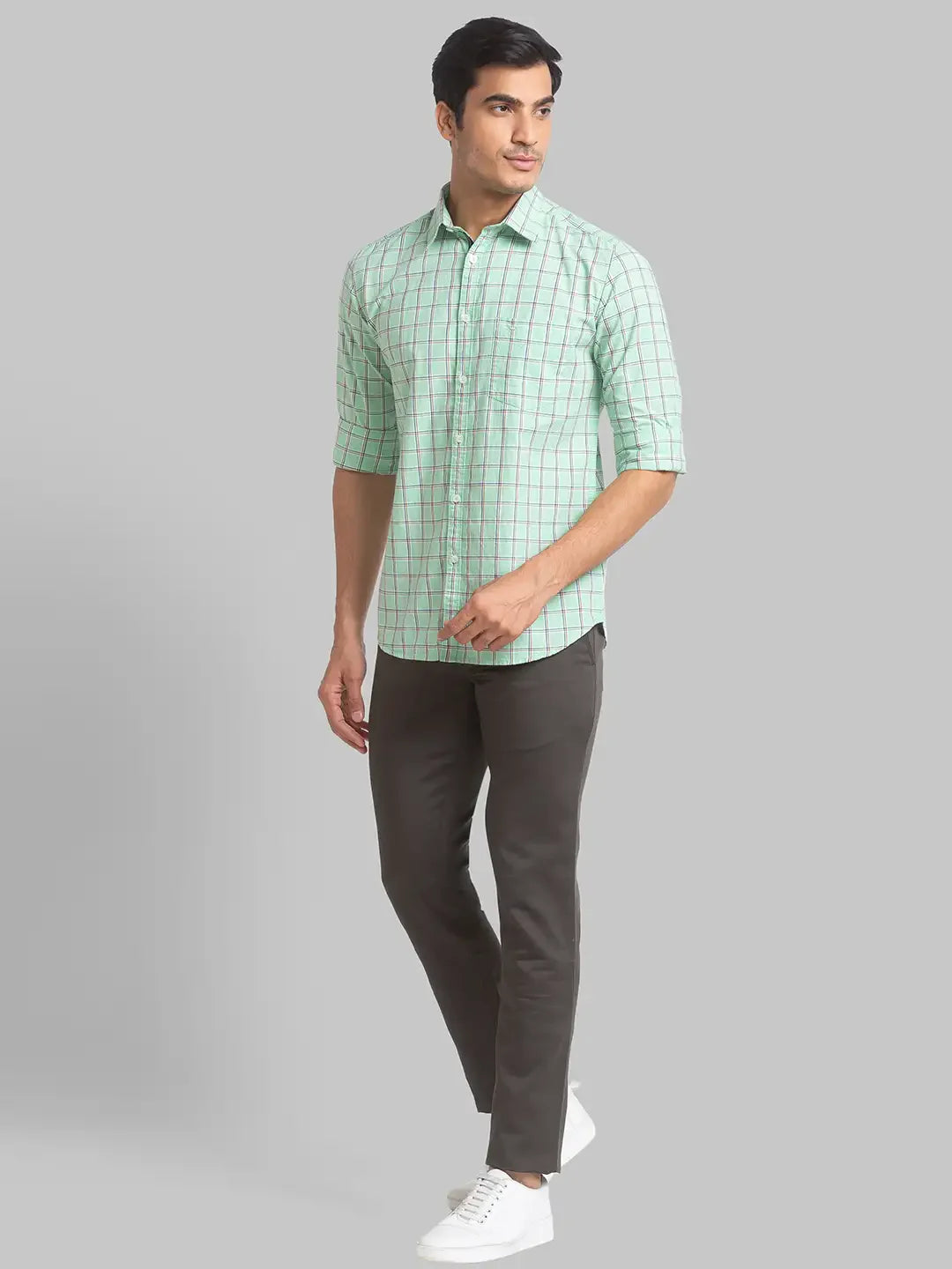 Men Green Slim Fit Checks  Cotton Full Sleeve Cutaway Collar Shirts