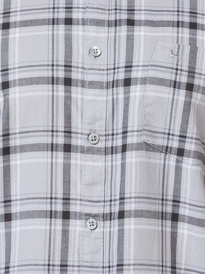 Men Grey Slim Fit Checks Cotton Blend Full Sleeve Shirts