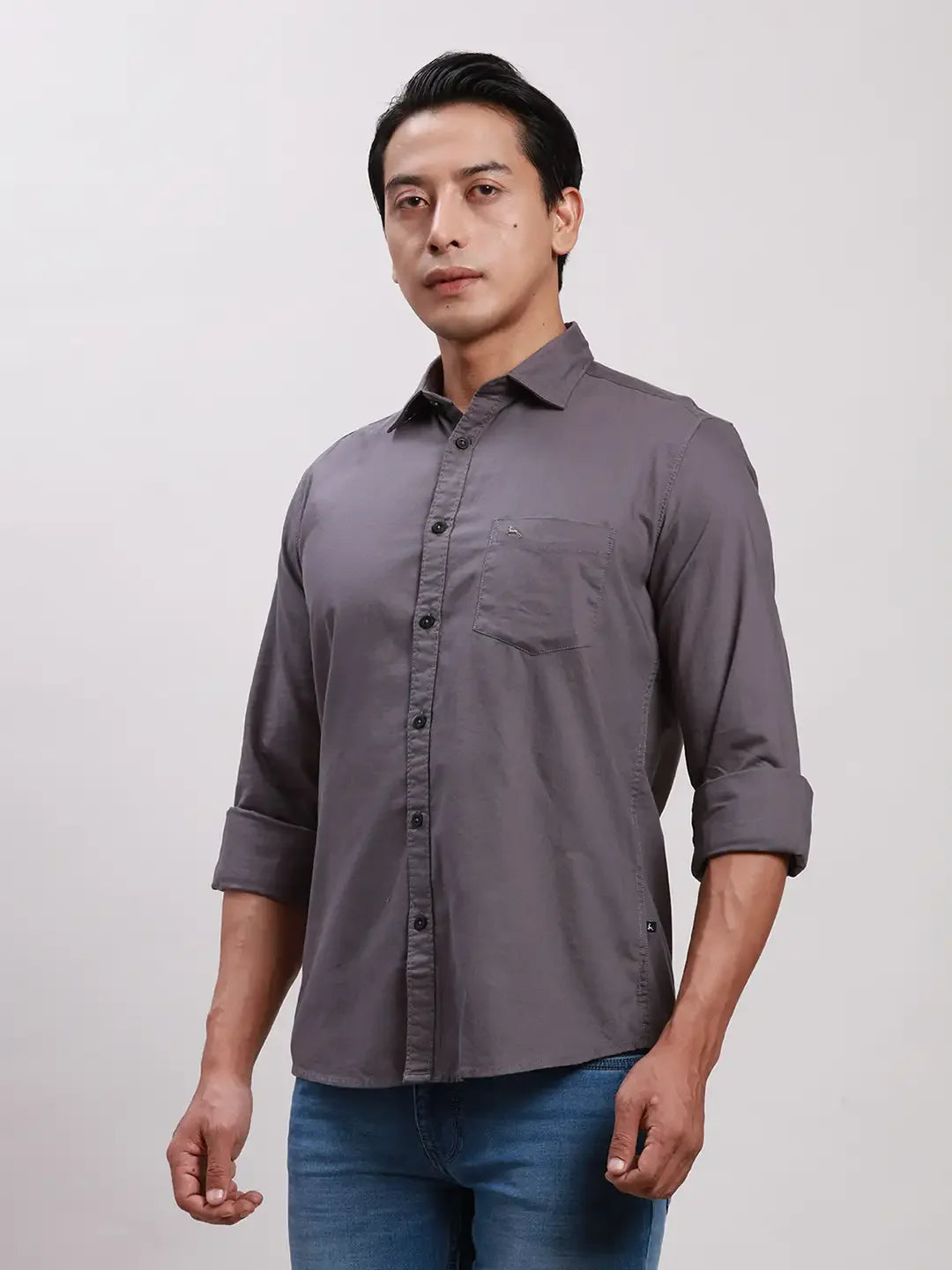 Parx Men Grey Slim Fit Solid Cotton Full Sleeve Cutaway Collar Shirts
