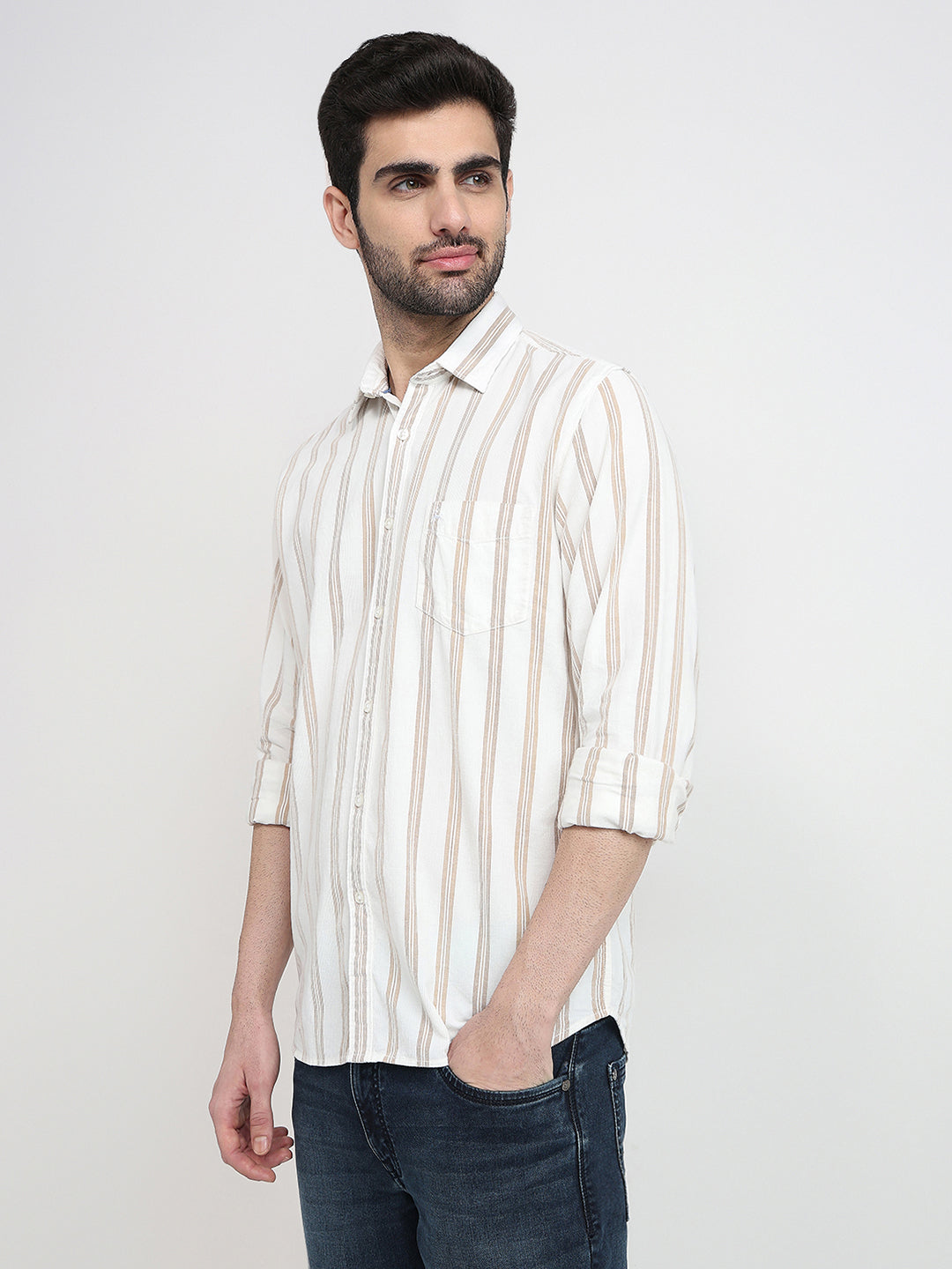 Parx Men White Stripe Slim Fit Cotton Full Sleeve Casual Shirt